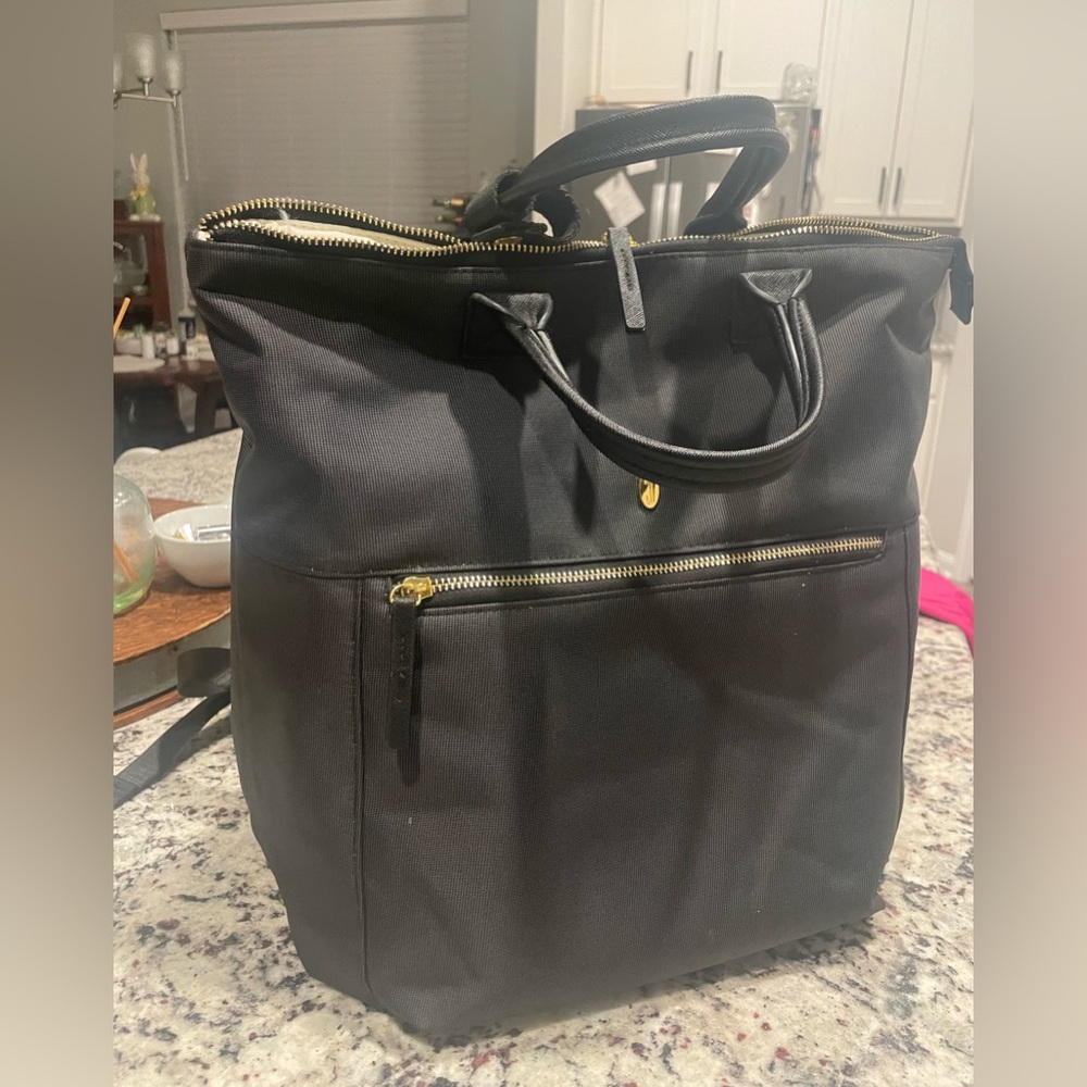 Idaho Jones Airedale breast pump bag *broken zipper